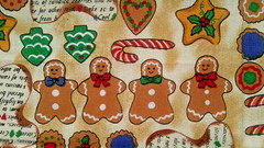 Fabric Benartex “Cookie Anyone” Recipe Tree Canes Gold Stars Ginger Men $3.95