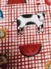 VTG Fabric Traditions 1 yd x 44 Farmhouse 1998 Cows Country