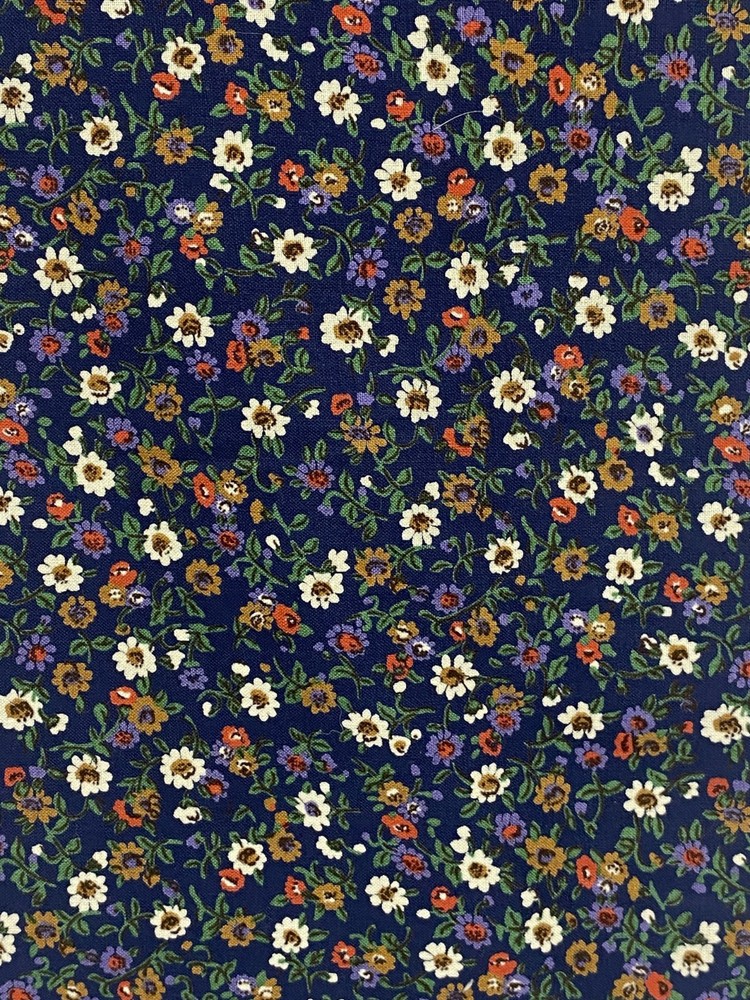 Vintage Floral Calico Quilt Fabric Print