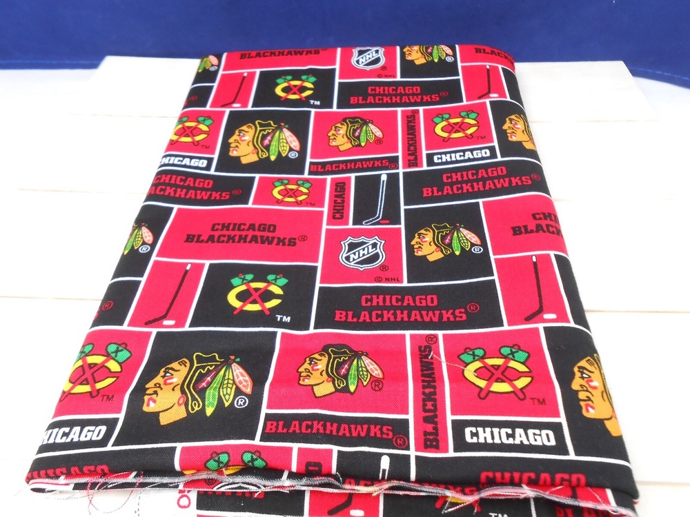 CHICAGO BLACKHAWKS NHL Cotton Fabric Block Logo 1 Yard Licensed Sewing Crafts