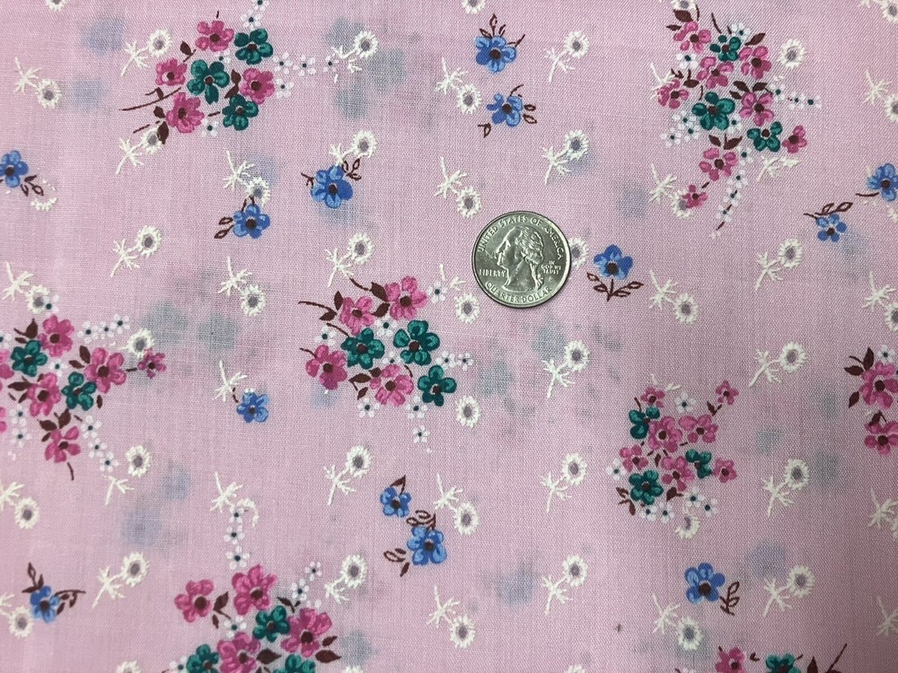 Vintage Flocked Pink Floral Eyelet Fabric 47 x 45 Flower Bouquets Opaque
