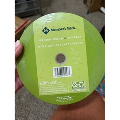 Members Mark Premium Ribbon 50 yards x 1.5 ” wide Dots