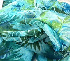 Floral Turquoise Sheer Voil 3 1/2 Yards 45″ Wide Very Nice