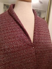 4yds FABULOUS RICH GLIMMERY BURGUNDY METALLIC TWEED CHI CHI DESIGNER FABRIC