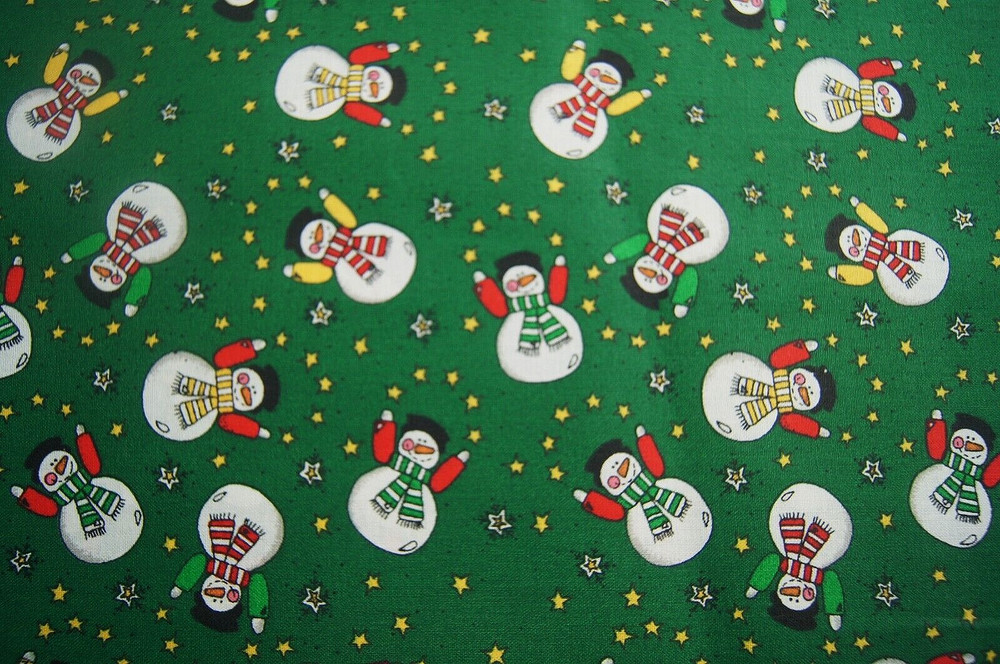 3 Yards Christmas Snowmen on Green Cotton Quilting Fabric 108″ X 44″