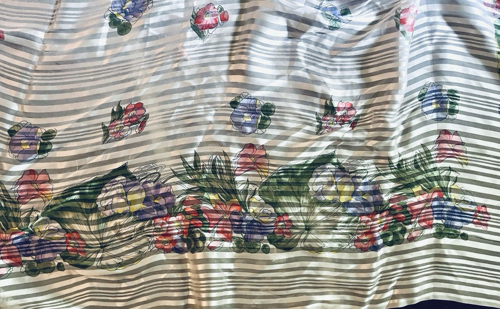 VTG Semi Sheer Large Floral Silk w/Satin Stripe w/ Border Print 45″ X 189″