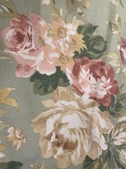 Cabbage Roses On Light Green Back Ground Medium Wt. Cotton Pillows,Designer Deco