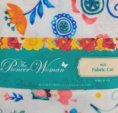 The Pioneer Woman 1 Yard Cotton Mazie Fabric 44/45″ x 36″ – New