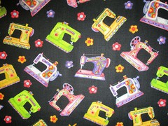 VINTAGE SEWING MACHINES BLACK SEW MACHINE COTTON FABRIC FQ
