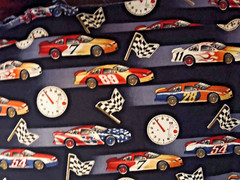 ELIZABETH’S STUDIO # 139 IN MOTION NASCAR RACE CARS /FLAGS /TIME CLOCK BTFQ