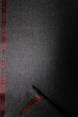 100% EXTRAFINE MERINO WOOL SUITING FABRIC MADE IN HUDDERSFIELD ENGLAND = 2.8 m