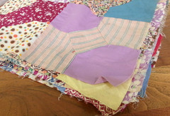 Vtg Lot of 17 Hand Sewn Bow Tie Quilt Blocks 1950-60’s -READ – Needs Laundering