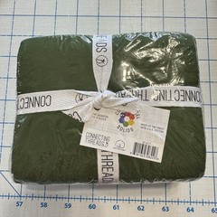 Connecting Threads Color Wheel Solids 15 Count Fat Quarter Cotton Pack In Greens