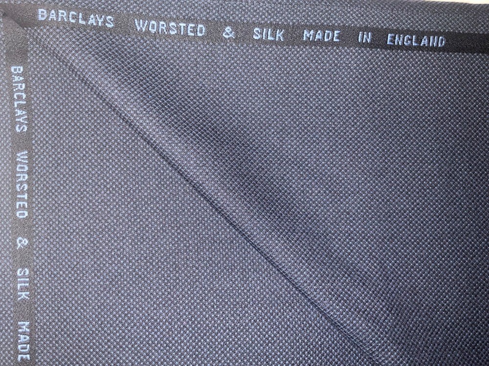 Barclay’s Worsted and Silk Navy Pindot English Suiting/Jacketing 2.7m 400g/m