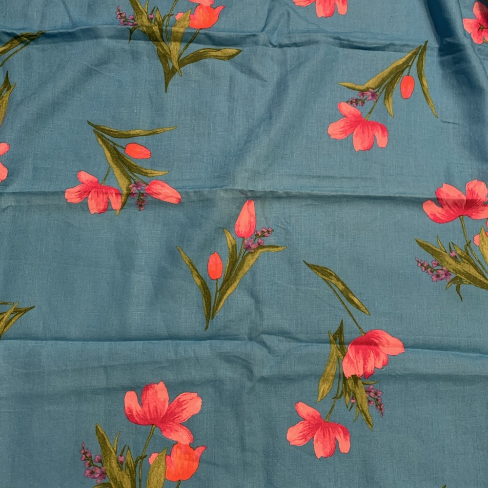 Tulip Print Fabric Printmaker International Fabric 1 3/4 Yds Linen Like (RH)