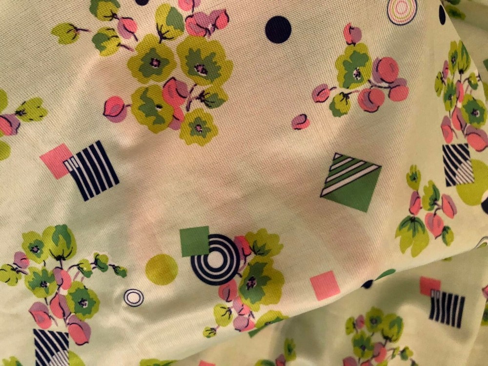 MCM Vintage Floral Geometric Nylon Fabric Apparel / Home Dec 65″ “X 1yd 4” +