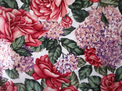 3-2/3 YDS RED ROSES & LAVENDER HYACINTHS 100% COTTON OOP TIMELESS TREASURES