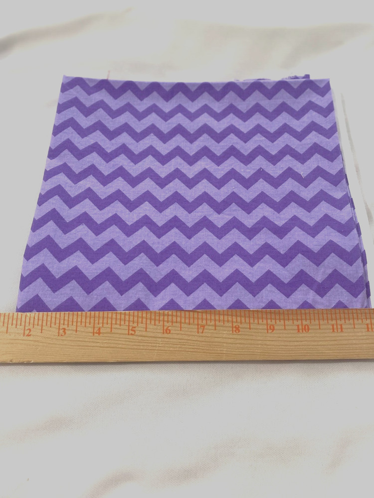 Large zigzag cotton print fabric lavendar & purple 39″ x 43″