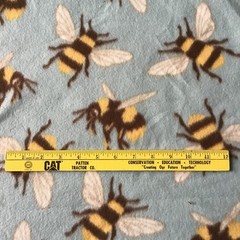 Busy Bee Blizzard Fleece FABRIC Baby blue Per Yard 59″ width 100% polyester