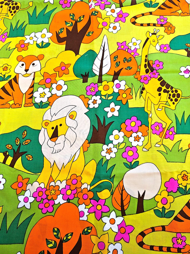 Vibrant Colors Jungle Fabric Substantial Cotton 2 yds x44″ Tiger Lion Giraffe