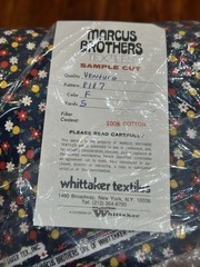VTG Marcus Brothers Textiles Sample Cut 8187 Navy Blue Flowers Daisies – 5 Yards