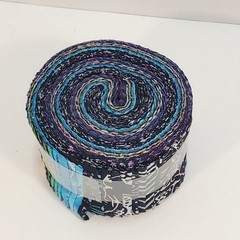 Laurel Burch For Clothworks, Batik Menagerie Midnight Jelly Roll 40 Piece 2 1/2″