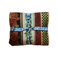 Robert Kaufman Holiday Flourish Fat Quarter Bundle 11 Pieces 2.750 Yards Quilt