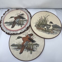 Vtg Set of 3 Hoop Fabric Wall Art Mallard Duck Decor Ruffled Lace Round Cabin