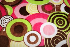 CIRCLES RINGS MINKY CUDDLE SMOOTH SILKY PLUSH SEW QUILT CRAFT FABRIC BTY+PRECUTS