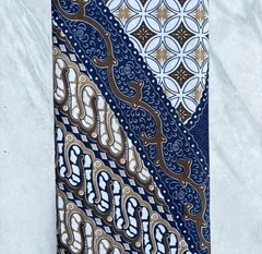 Batik Cotton Fabric | Classic Floral | Shirt / Baju Kurung / Table Cloth