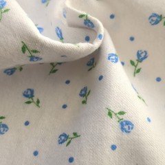 Dainty Blue Rose Floral Print Cotton Flannel Fabric 45″ By Yard