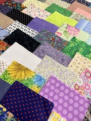 100 5”X5” Charm Pack 100% Cotton Pre-Cut Squares