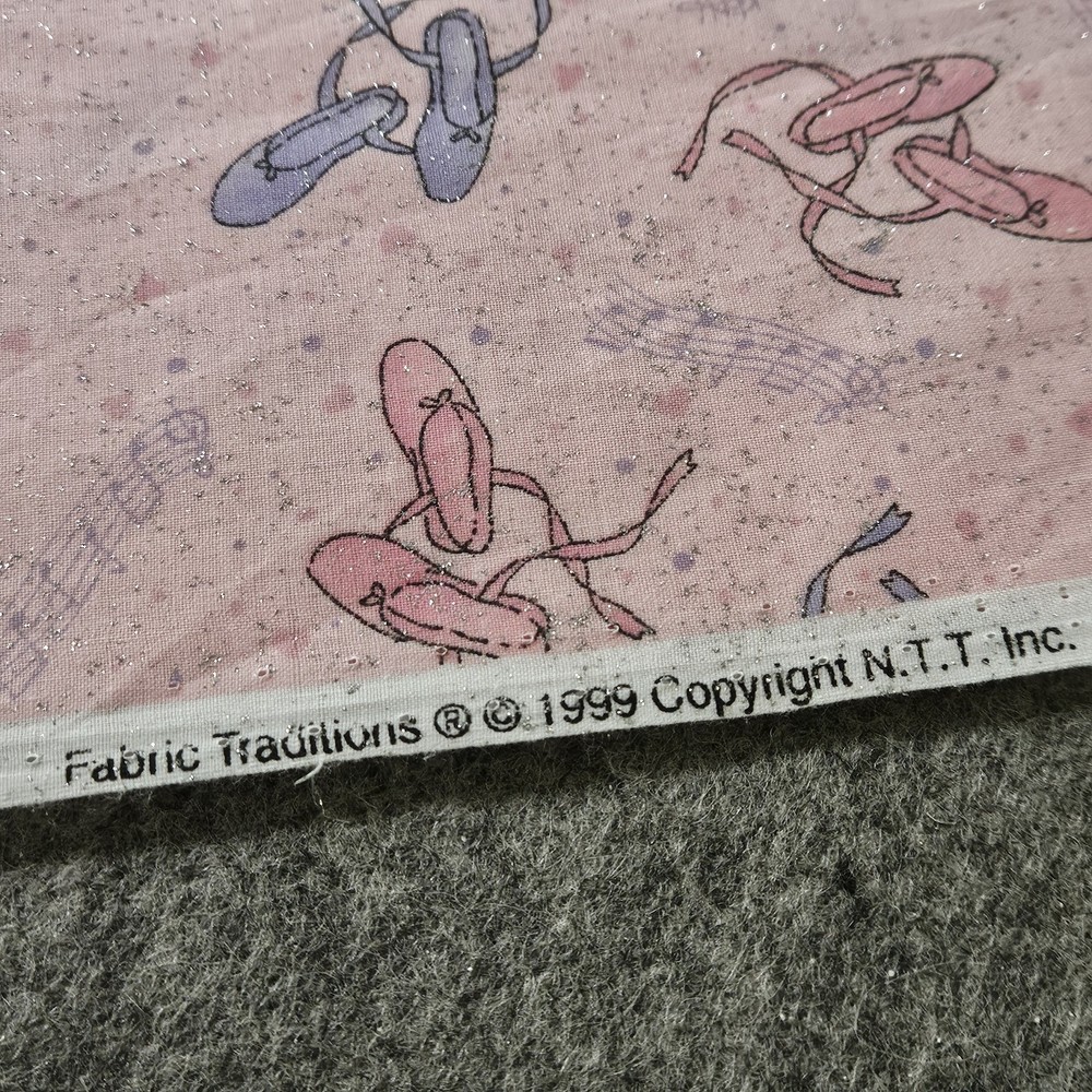 Fabric Traditions 1999 ~ Ballerina Slippers ~ Pink & Purple ~ 3 1/2 Yards