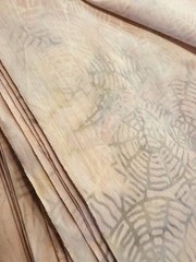 NEW Vintage Pastel Peach Pink Batik Cotton Fabric Quilt Sew Blender BTY 44″W