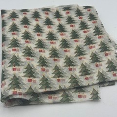 Christmas Tree Holiday Sheer Fabric 1 Yard Green/Red/Gold Pre-Owned