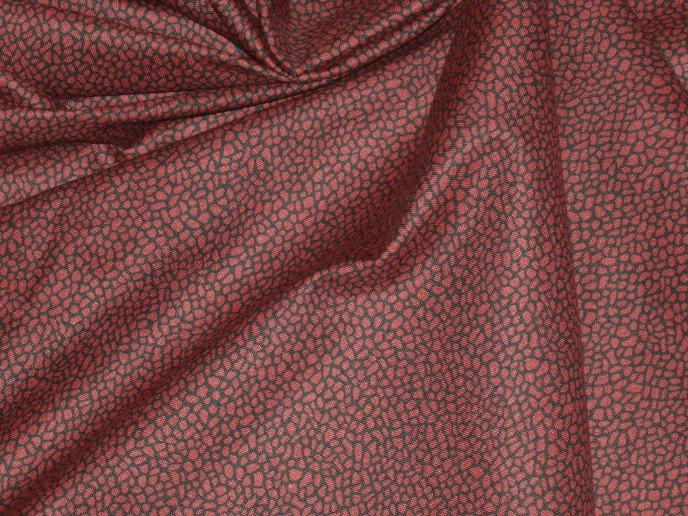Giraffe cotton fabric pebble mosaic quilting dress material 4 Yards 6 Inches