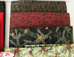 14 PIECE, 14.25 YARD – CHRISTMAS QUILTING CRAFT COTTON FABRIC LOT – ALMOST 5 LBS