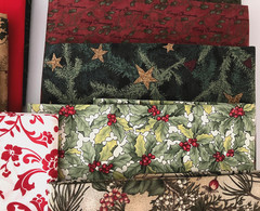 14 PIECE, 14.25 YARD – CHRISTMAS QUILTING CRAFT COTTON FABRIC LOT – ALMOST 5 LBS