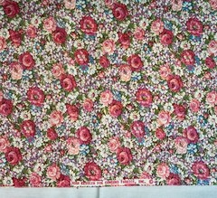 Vintage Joan Kessler Concord Floral Cotton Fabric 108″L x 44″W (3 Yards)