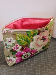 Quilted Bag Using Heather Bailey Fabric, Local Honey