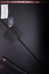 100%SUPER 150’s WOOLSUITING FABRIC MADE IN HUDDERSFIELD ENGLAND-3.4m