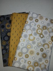 Quilt Cotton Fabric Name Brand Free Ship 3 one yard cuts as shown Bundle