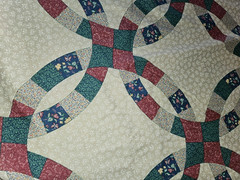 Cotton Fabric Cheater Quilt Wedding Rings ~112″x90″~ 3 1/3 yards Vintage