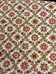 VTG `40-60 Pennsylvania Dutch Cheater Pink Green on White 36″ Wide 36″x12 ½ “