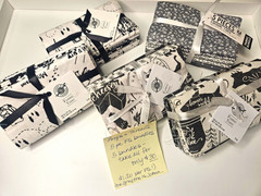 Loops & Threads (4) And JoAnn (1) Black and Grayscale 5 PC Fat Quarter Bundles