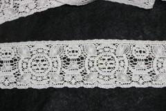 Rare Vintage Cotton Nylon Lace NOS” 2″ Across Natural Color by the Yard