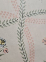 American legacy fabric beige polished cotton w/vines and small flowers 1981