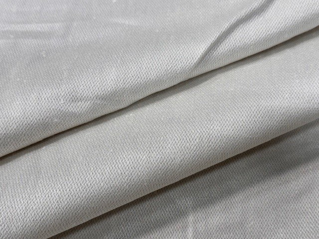 Holly Hunt – Linen Sateen / Color Cloud – 13.5 yards