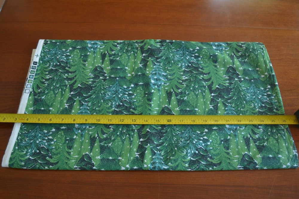 By 1/2 Yd, Green Trees White Snow on Green & Silver Sparkles Quilt Cotton, B1315