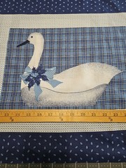 VTG WHITE BLUE GOOSE GEESE FABRIC PILLOW PANEL GRANDMACORE COTTAGE 17X22